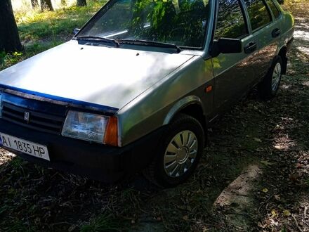 Серый ВАЗ 21099, объемом двигателя 1.5 л и пробегом 360 тыс. км за 1000 $, фото 1 на Automoto.ua