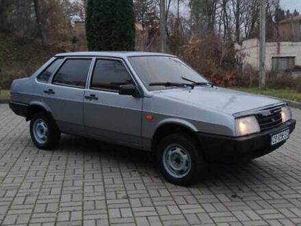 Серый ВАЗ 21099, объемом двигателя 1.5 л и пробегом 185 тыс. км за 1899 $, фото 1 на Automoto.ua