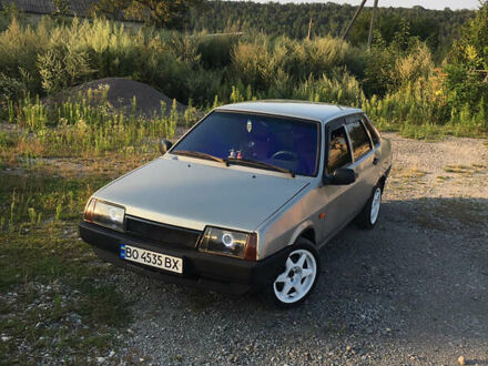 ВАЗ 21099 2006 в Теребовле на Automoto.ua Серый ВАЗ 21099, объемом двигателя 1.5 л и пробегом 200 тыс. км за 2100 $, фото 1 на Automoto.ua