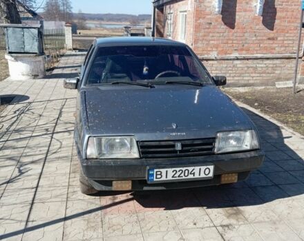 Серый ВАЗ 21099, объемом двигателя 1.5 л и пробегом 200 тыс. км за 700 $, фото 1 на Automoto.ua