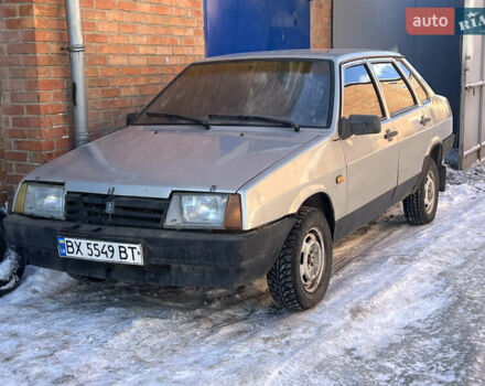 Серый ВАЗ 21099, объемом двигателя 1.5 л и пробегом 240 тыс. км за 1100 $, фото 1 на Automoto.ua