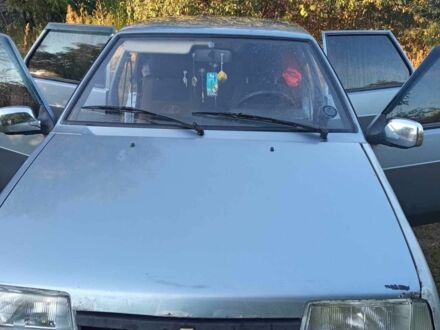 Серый ВАЗ 21099, объемом двигателя 1.5 л и пробегом 250 тыс. км за 1000 $, фото 1 на Automoto.ua