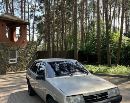 Серый ВАЗ 21099, объемом двигателя 1.5 л и пробегом 150 тыс. км за 999 $, фото 1 на Automoto.ua