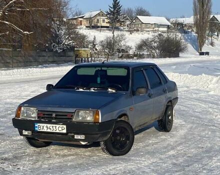 Серый ВАЗ 21099, объемом двигателя 1.5 л и пробегом 350 тыс. км за 1500 $, фото 1 на Automoto.ua