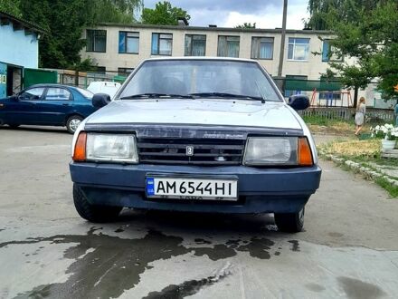 ВАЗ 21099 2006 у Желтых Водах на Automoto.ua Сірий ВАЗ 21099, об'ємом двигуна 1.5 л та пробігом 350 тис. км за 1350 $, фото 1 на Automoto.ua