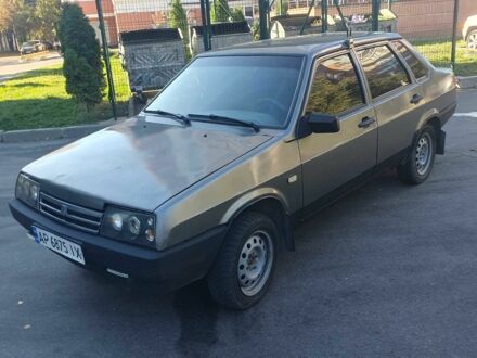 Серый ВАЗ 21099, объемом двигателя 1.6 л и пробегом 230 тыс. км за 1250 $, фото 1 на Automoto.ua