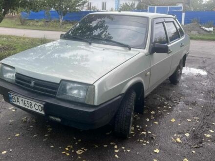 Серый ВАЗ 21099, объемом двигателя 0 л и пробегом 195 тыс. км за 2004 $, фото 1 на Automoto.ua