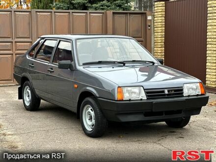 Серый ВАЗ 21099, объемом двигателя 1.5 л и пробегом 26 тыс. км за 4350 $, фото 1 на Automoto.ua