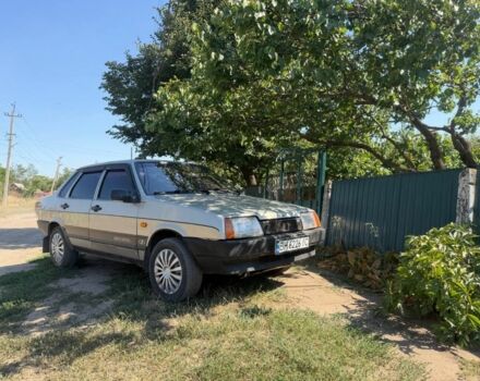 Сірий ВАЗ 21099, об'ємом двигуна 1.6 л та пробігом 150 тис. км за 1951 $, фото 1 на Automoto.ua