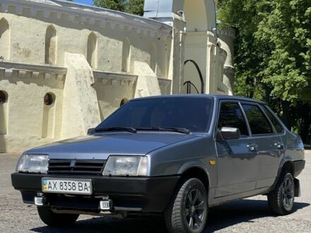 Серый ВАЗ 21099, объемом двигателя 1.6 л и пробегом 221 тыс. км за 2100 $, фото 1 на Automoto.ua