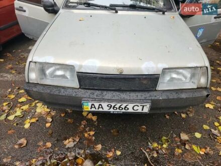 Серый ВАЗ 21099, объемом двигателя 1.5 л и пробегом 308 тыс. км за 1000 $, фото 1 на Automoto.ua