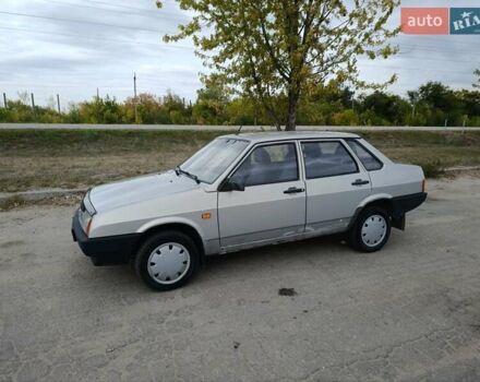 Серый ВАЗ 21099, объемом двигателя 1.6 л и пробегом 216 тыс. км за 1500 $, фото 1 на Automoto.ua