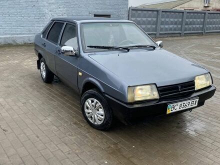 Серый ВАЗ 21099, объемом двигателя 1.6 л и пробегом 170 тыс. км за 950 $, фото 1 на Automoto.ua