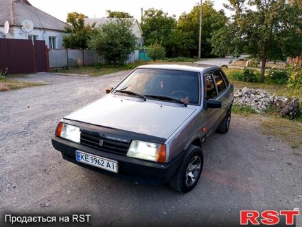 ВАЗ 21099 2007 в Новомосковске на Automoto.ua Серый ВАЗ 21099, объемом двигателя 1.6 л и пробегом 200 тыс. км за 1550 $, фото 1 на Automoto.ua