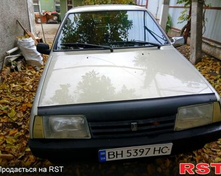 Серый ВАЗ 21099, объемом двигателя 1.6 л и пробегом 185 тыс. км за 2350 $, фото 1 на Automoto.ua
