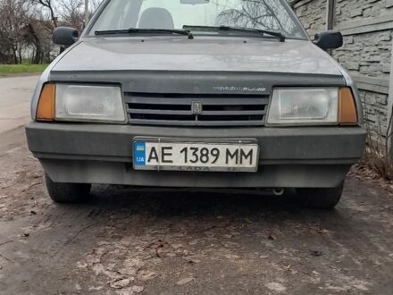 Серый ВАЗ 21099, объемом двигателя 1.6 л и пробегом 287 тыс. км за 1200 $, фото 1 на Automoto.ua