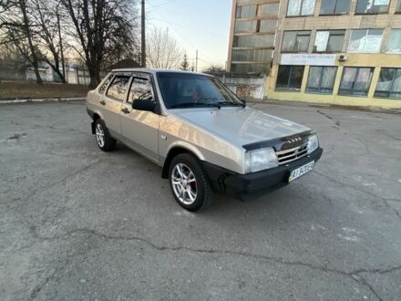 Сірий ВАЗ 21099, об'ємом двигуна 1.6 л та пробігом 173 тис. км за 2300 $, фото 1 на Automoto.ua