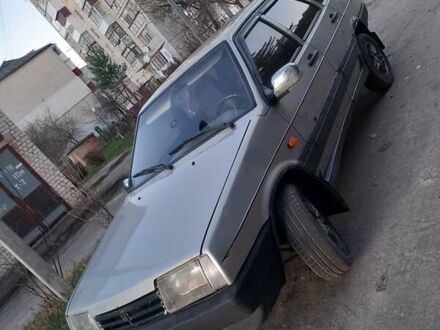 Серый ВАЗ 21099, объемом двигателя 1.6 л и пробегом 190 тыс. км за 900 $, фото 1 на Automoto.ua