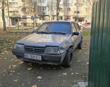 Серый ВАЗ 21099, объемом двигателя 1.6 л и пробегом 230 тыс. км за 550 $, фото 1 на Automoto.ua