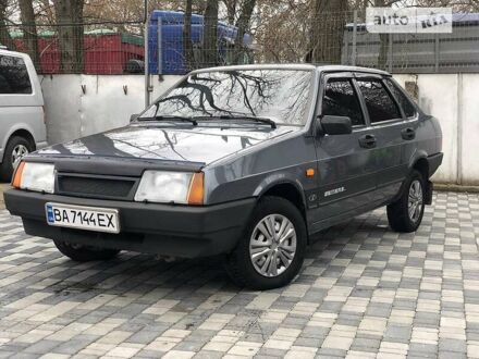 ВАЗ 21099 2008 у Кропивницькому (Кіровограді) на Automoto.ua Сірий ВАЗ 21099, об'ємом двигуна 1.6 л та пробігом 94 тис. км за 3500 $, фото 1 на Automoto.ua