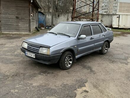 Серый ВАЗ 21099, объемом двигателя 1.6 л и пробегом 220 тыс. км за 830 $, фото 1 на Automoto.ua
