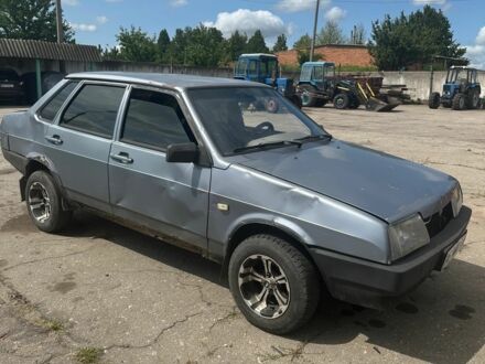 Серый ВАЗ 21099, объемом двигателя 1.6 л и пробегом 100 тыс. км за 738 $, фото 1 на Automoto.ua