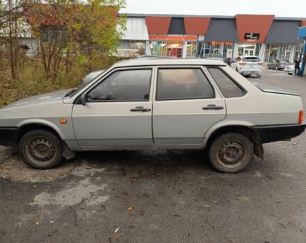 Серый ВАЗ 21099, объемом двигателя 1.6 л и пробегом 280 тыс. км за 2000 $, фото 1 на Automoto.ua