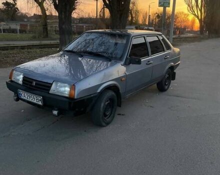 Серый ВАЗ 21099, объемом двигателя 1.6 л и пробегом 230 тыс. км за 1600 $, фото 1 на Automoto.ua
