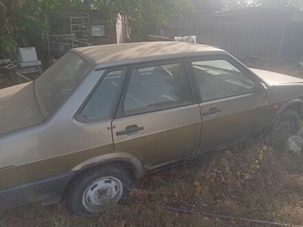 ВАЗ 21099 2011 в Лубнах на Automoto.ua Серый ВАЗ 21099, объемом двигателя 0 л и пробегом 100 тыс. км за 400 $, фото 1 на Automoto.ua