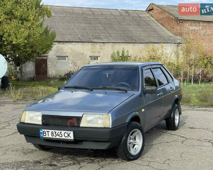 Серый ВАЗ 21099, объемом двигателя 1.6 л и пробегом 117 тыс. км за 2900 $, фото 1 на Automoto.ua
