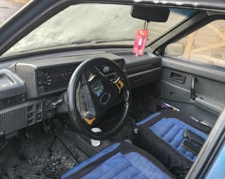 Синий ВАЗ 21099, объемом двигателя 1.5 л и пробегом 150 тыс. км за 1000 $, фото 2 на Automoto.ua