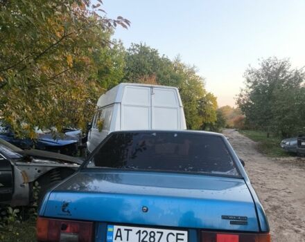 Синий ВАЗ 21099, объемом двигателя 1.5 л и пробегом 150 тыс. км за 1000 $, фото 3 на Automoto.ua