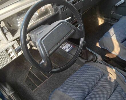 Синий ВАЗ 21099, объемом двигателя 1.5 л и пробегом 245 тыс. км за 950 $, фото 3 на Automoto.ua