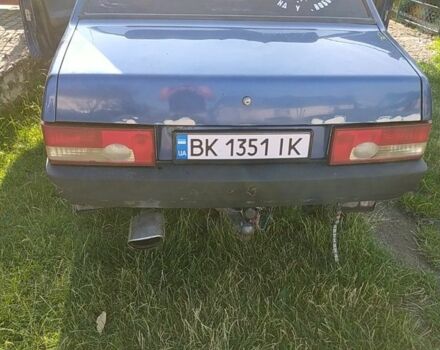Синий ВАЗ 21099, объемом двигателя 1.6 л и пробегом 203 тыс. км за 1500 $, фото 3 на Automoto.ua