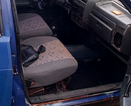 Синий ВАЗ 21099, объемом двигателя 1.5 л и пробегом 82 тыс. км за 600 $, фото 5 на Automoto.ua