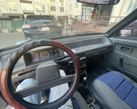 Синий ВАЗ 21099, объемом двигателя 1.5 л и пробегом 180 тыс. км за 1100 $, фото 4 на Automoto.ua