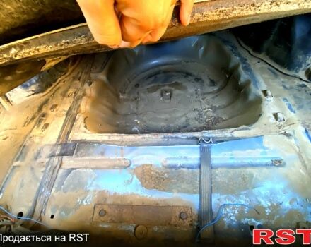 Синий ВАЗ 21099, объемом двигателя 1.5 л и пробегом 95 тыс. км за 1000 $, фото 6 на Automoto.ua