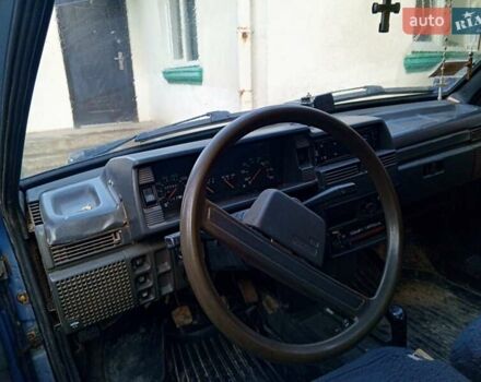 Синий ВАЗ 21099, объемом двигателя 1.5 л и пробегом 205 тыс. км за 900 $, фото 3 на Automoto.ua