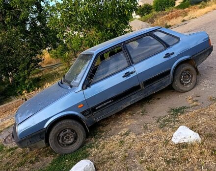 Синий ВАЗ 21099, объемом двигателя 1.3 л и пробегом 100 тыс. км за 600 $, фото 3 на Automoto.ua