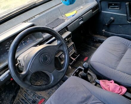 Синий ВАЗ 21099, объемом двигателя 1.3 л и пробегом 100 тыс. км за 600 $, фото 5 на Automoto.ua