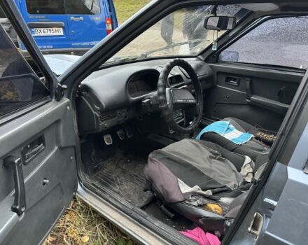 ВАЗ 21099 1996 в Славуте на Automoto.ua Синий ВАЗ 21099, объемом двигателя 1.5 л и пробегом 77 тыс. км за 150 $, фото 3 на Automoto.ua