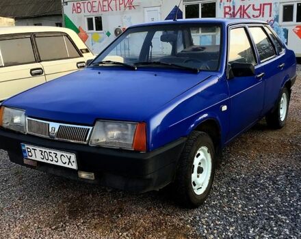 Синий ВАЗ 21099, объемом двигателя 1.5 л и пробегом 150 тыс. км за 1300 $, фото 1 на Automoto.ua