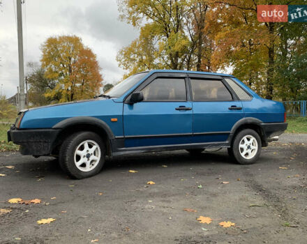 Синий ВАЗ 21099, объемом двигателя 1.5 л и пробегом 300 тыс. км за 1400 $, фото 3 на Automoto.ua