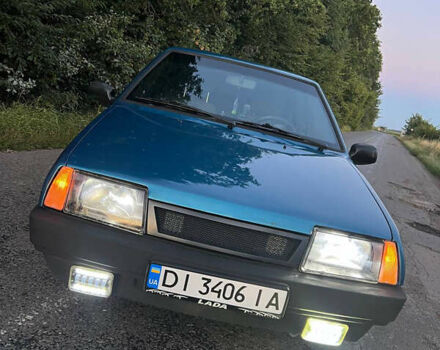 Синий ВАЗ 21099, объемом двигателя 1.5 л и пробегом 200 тыс. км за 1950 $, фото 2 на Automoto.ua