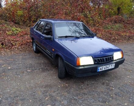 Синий ВАЗ 21099, объемом двигателя 1.5 л и пробегом 90 тыс. км за 808 $, фото 2 на Automoto.ua