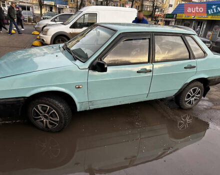Синий ВАЗ 21099, объемом двигателя 1.5 л и пробегом 300 тыс. км за 1000 $, фото 1 на Automoto.ua