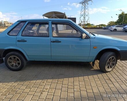 Синий ВАЗ 21099, объемом двигателя 1.5 л и пробегом 220 тыс. км за 1400 $, фото 4 на Automoto.ua