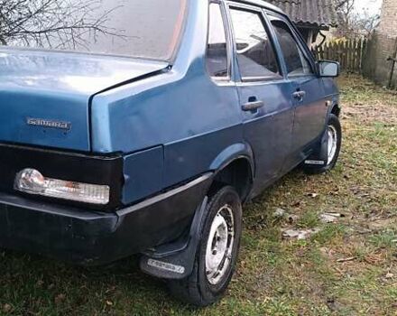 Синий ВАЗ 21099, объемом двигателя 1.5 л и пробегом 300 тыс. км за 420 $, фото 3 на Automoto.ua