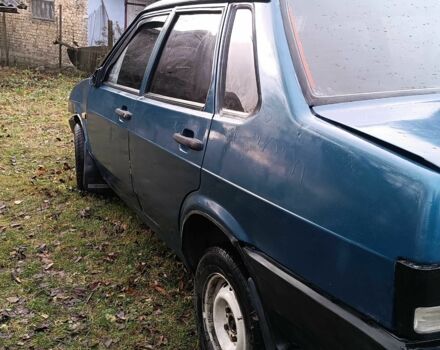 Синий ВАЗ 21099, объемом двигателя 1.5 л и пробегом 300 тыс. км за 420 $, фото 5 на Automoto.ua