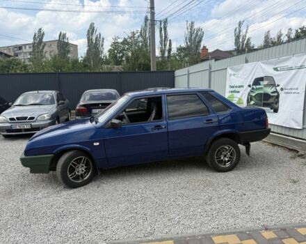 Синий ВАЗ 21099, объемом двигателя 1.5 л и пробегом 200 тыс. км за 1800 $, фото 4 на Automoto.ua